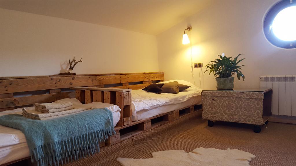 Casa Vella Del Panta Guest House Riudecanyes Eksteriør bilde