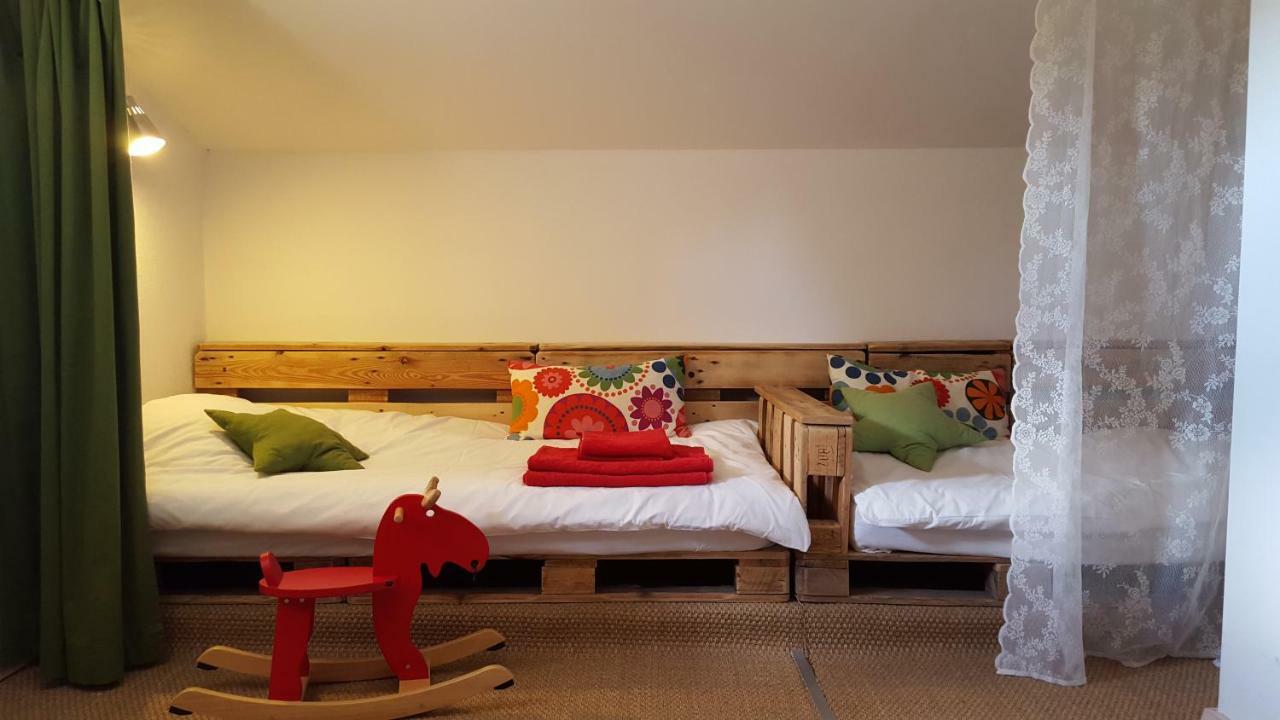 Casa Vella Del Panta Guest House Riudecanyes Eksteriør bilde